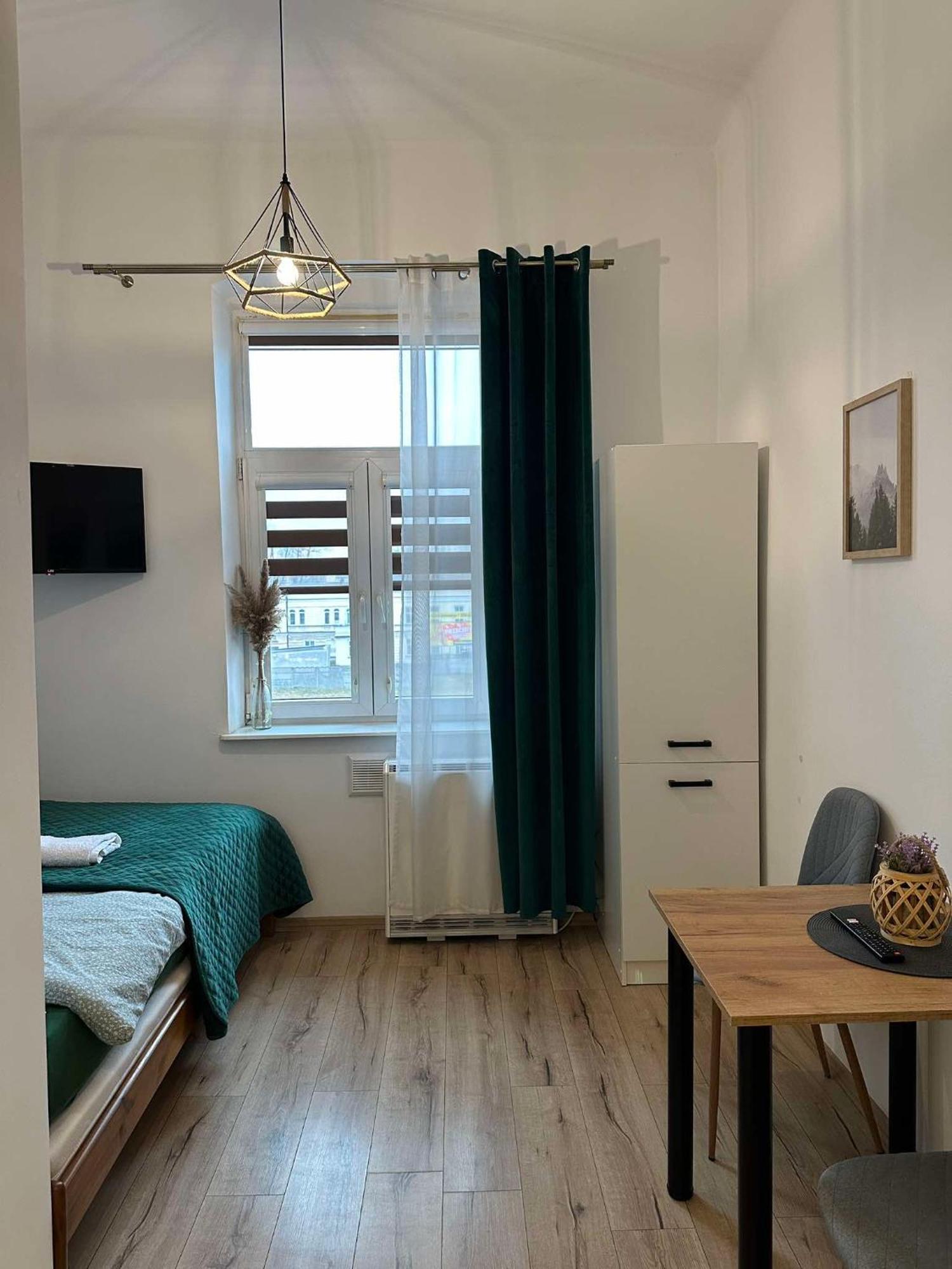 Apartament Zielony Kollataja Tomaszów Mazowiecki Dış mekan fotoğraf